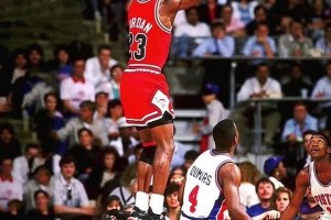 離譜的核心力量！一組照片就能看出來喬丹有多“逆天”！