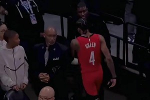 不甘心啊！杰倫-格林賽后憤懣離場??????