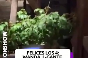 這兩囗子真是人才！旺達(dá)去餐廳圍堵伊卡爾迪和女演員??