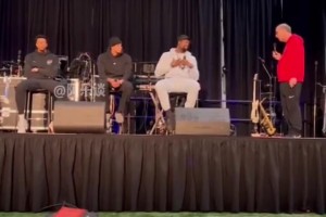 錫安：不知道說我想走的流言從何而來，我愛新奧爾良，這里是我家