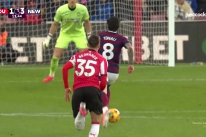 ??直搗黃龍！托納利英超奔襲單刀破門！助紐卡3-1戰(zhàn)勝圣徒！