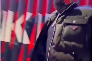 ??愛了！祝快船球員蛇年快樂，登哥秒懂并用中文回了句“你好”