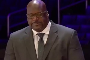 心碎時(shí)刻！當(dāng)?shù)弥票热ナ罆r(shí)，NBA眾球星教練的反應(yīng)