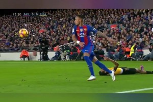 年少成名的足球天才！桑巴軍團的最后一位舞者！