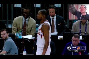 徐靜雨：杜蘭特出戰(zhàn)40分鐘真有擔(dān)當，真愛籃球！小卡完蛋玩意兒