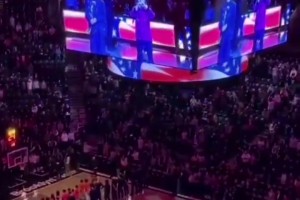 籃網(wǎng)主場賽前嗩吶演奏美國國歌 這是什么樣的感覺