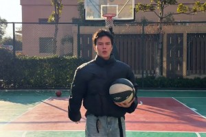 得分&時間都創(chuàng)生涯新高？小卡糾正記者：賽季新高，不是生涯新高