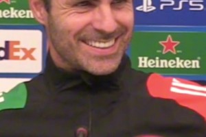 英足總承認(rèn)誤判撤銷先前爭議紅牌，阿爾特塔喜笑顏開??