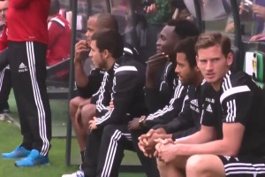 當(dāng)時(shí)還是年輕啊！這支比利時(shí)是誰的足球初戀？