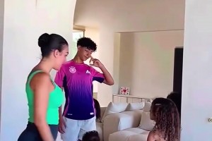 喬治娜和迷你羅關(guān)系比親生還親??