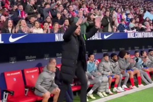 沒想到卡拉布里亞和孔塞桑這一吵，竟然引爆了更衣室一系列問題