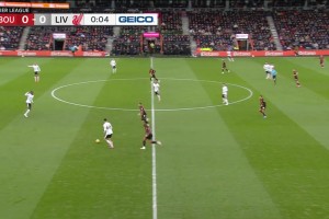 【集錦】英超-薩拉赫雙響加克波造點(diǎn) 利物浦2-0伯恩茅斯9分領(lǐng)跑