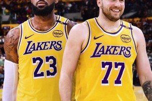 詹姆斯+77or濃眉+歐文？交易過(guò)后，湖人和獨(dú)行俠兩組雙子星，誰(shuí)更強(qiáng)？