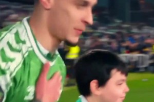 安東尼當(dāng)選全場(chǎng)最佳！正好曼聯(lián)攻擊乏力，可以找回增強(qiáng)鋒線??