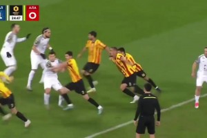 比安東尼還要硬核的轉(zhuǎn)圈圈戰(zhàn)術(shù)，原來西虹市首富是紀(jì)錄片??