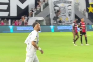 王子?國王！內(nèi)馬爾回歸替補(bǔ)登場帶上隊(duì)長袖標(biāo)