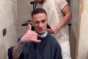 眉清目秀了許多！新發(fā)型能否幫助安東尼寫下不一樣的故事？