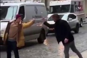 美媒調(diào)侃：勇士新援巴特勒和追夢每次訓(xùn)練結(jié)束后的場景??