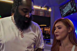 ??美娜土味情話撩撥哈登：我生命中少了點(diǎn)東西，那就是你！