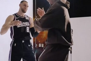 太魔幻了！兩位全明星分開(kāi)半年后又在另一只球隊(duì)重聚了??