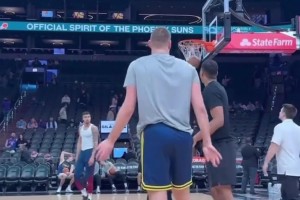 游刃有余！約老師真是無法限制！約基奇：一秒都不用你剪！