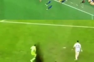 穆阿尼這一腳把法國全體替補都干懵了：我們本來都要慶祝了??