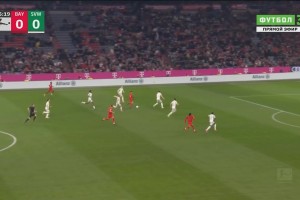 欠點運氣！穆西亞拉帶球突破后分球，凱恩禁區(qū)前沿爆射中楣