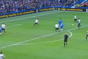 嗚嗚嗚內(nèi)馬爾女友笑起來真好看??一點(diǎn)也不矯情懷孕也可以抱娃