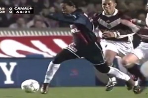 不倒翁！慢鏡頭欣賞小羅的核心力量，協(xié)調(diào)性和平衡能力！