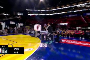 笑死了！保羅和文班卡技巧賽規(guī)則漏洞不投籃 被狂噓成績(jī)?nèi)∠? >
                                        </div>
                                    </div>
                                    <div   id=