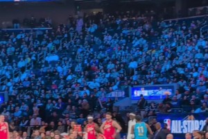 還是你會玩??吹楊砸背戲歐文&穿襠耍庫里&背傳助文班 秀翻天