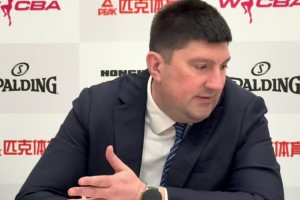 四川女籃主帥：瓊斯和韓旭、坎貝奇可能在某個時刻同時登場??