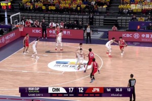 趙繼偉防守端送精彩搶斷，隨后快攻反擊助攻廖三寧上籃打進