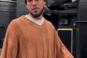 通訊錄里最有名的人是誰？布克拒絕回答，KD答案令人意外！