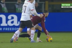 米蘭扳平后閃電丟球！都靈定位球快發(fā)吉內(nèi)蒂斯破門！