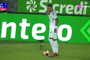 太瀟灑了！內(nèi)馬爾主罰角球直接破門！這弧線太完美了！