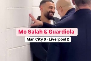 說啥呢？曼城0-2利物浦賽后，瓜迪奧拉和薩拉赫在采訪區(qū)有說有笑