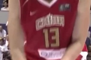 扎實(shí)的基本功！姚明罰球動(dòng)作賞析！穩(wěn)定出色的手感！