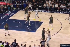 健康的胖虎有多猛！直接給你秀一記實戰(zhàn)360風車暴扣！??