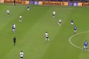 大師就是大師！12年歐洲杯，33歲的皮爾洛戲耍西班牙和德國(guó)！