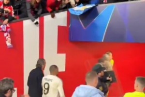 怒斥！姆巴佩離場時(shí)遭馬競女球迷吐口水