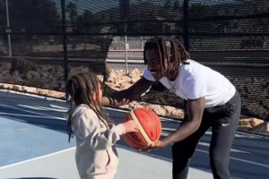 ??76人老板年薪5000萬美元請的廚師，包好吃！??