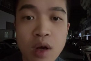 博主：同樣是吃紅牌，沙特能客場逆轉(zhuǎn)，我們就不行，這就是差距