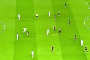 上帝視角！球迷現(xiàn)場拍攝貝林厄姆的風(fēng)騷助攻