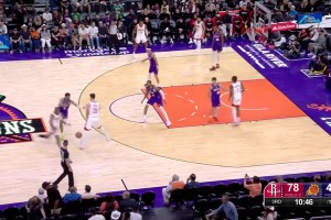 火箭的兩大當家！杰倫-格林和申京聯(lián)手發(fā)力，把太陽防守打穿了！