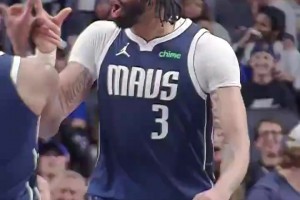 真兇啊??，實拍：達(dá)文-桑切斯飛身門線解圍后又給什克送上怒吼