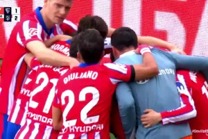 馬競補時上演絕殺！巴里奧斯帶球禁區(qū)外打門攻入死角！