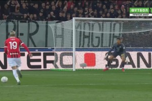 精彩的進(jìn)球！亞伯拉罕做球助攻！特奧邊路長驅(qū)直入爆射近角得手！