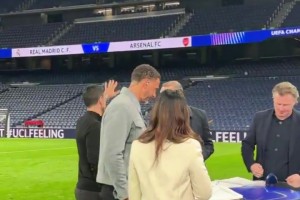 ??征服伯納烏！阿森納客場球迷賽后繼續(xù)高歌，塔子哥揮手致意