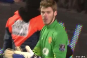 外國(guó)球迷：也許德赫亞，可以撲出賴斯那記完美任意球！